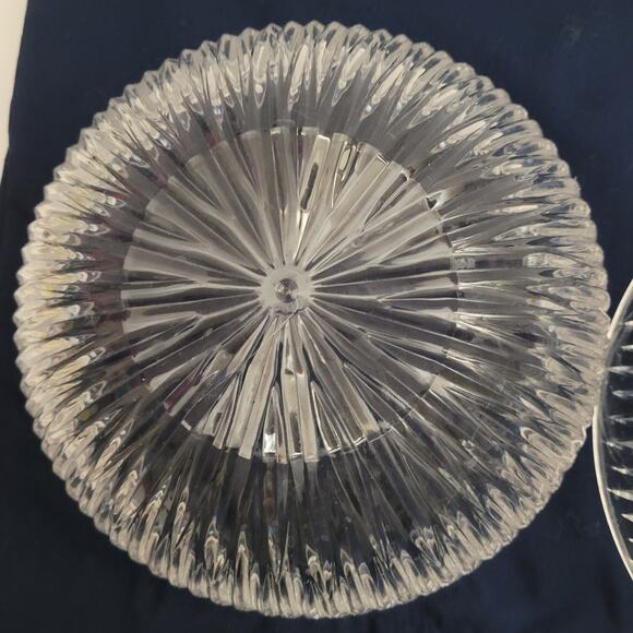 Durable Plastic Bowl - 9" x 4" - Perfect for Everyday Use - Picture 5 of 8